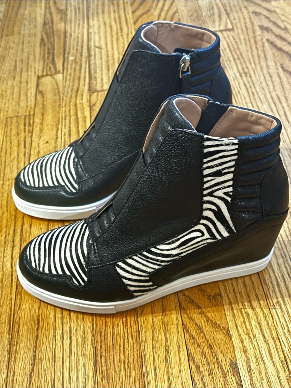 Linea Paolo Wedge Sneaker Booties in Black & Beige Zebra Print Size 7.5